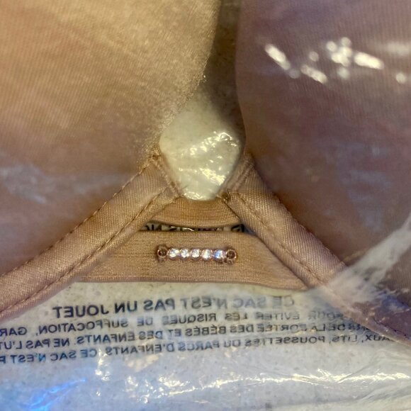 Victoria’s Secret Very Sexy Push Up Bra Nude Size 34B New With Tags & Packaging - Picture 14 of 14